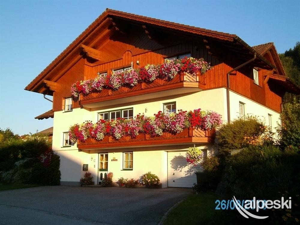 Haus Herbert Moser, SchladmingDachstein, Austria Alpeski