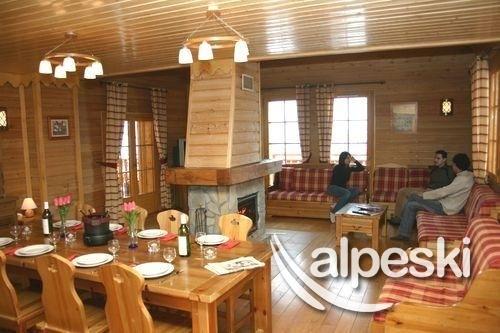 Alpe d´Huez - Les Chalets de L'altiport. Alpe D'huez. Interiores apartamentos