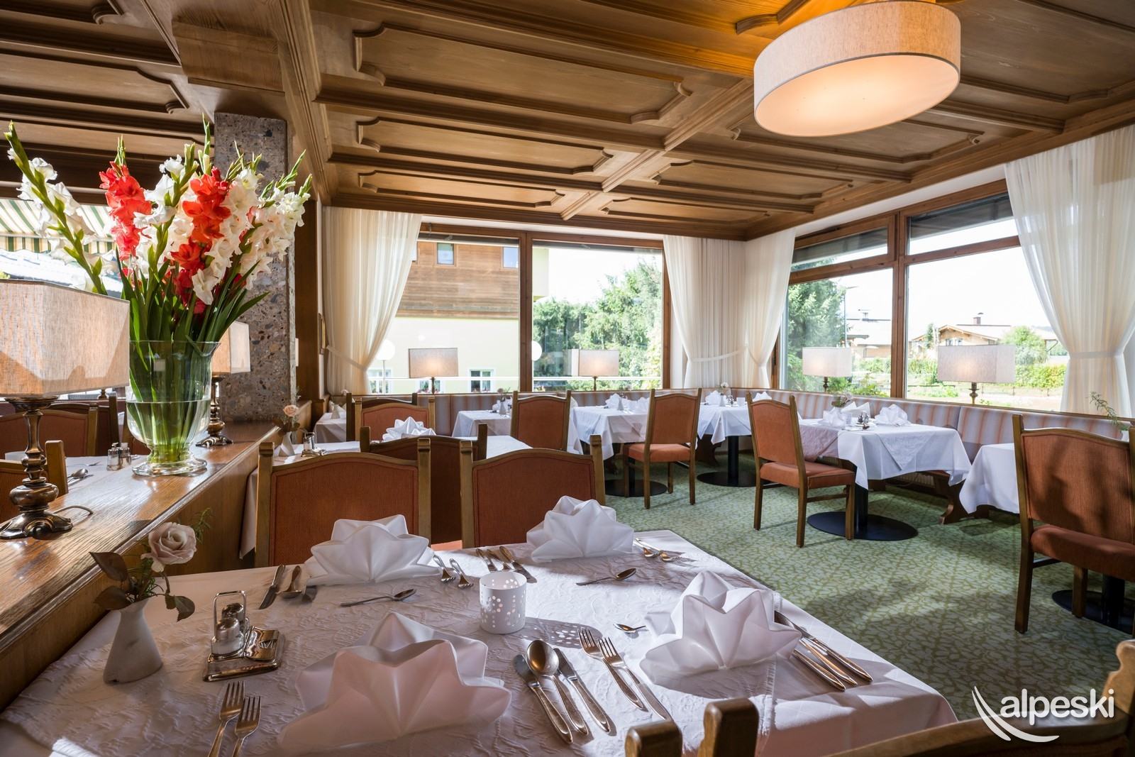 St Johann in Tirol - Sporthotel Austria