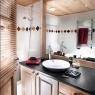 Tignes - La Ferme du Val Claret. Interiores Apartamentos.Baño