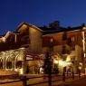 Val D´Isere - Hotel Christiania. Val D'Isere. Fachada exterior de noche