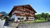 Bauernhof Hofbauer und Haus Barbara
