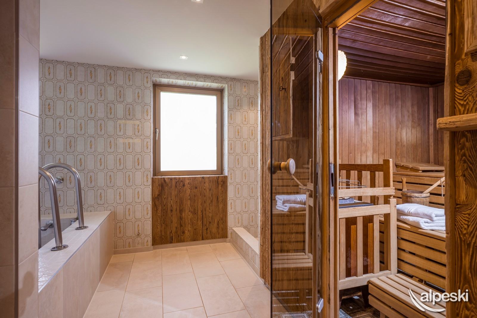 St Johann in Tirol - Sporthotel Austria